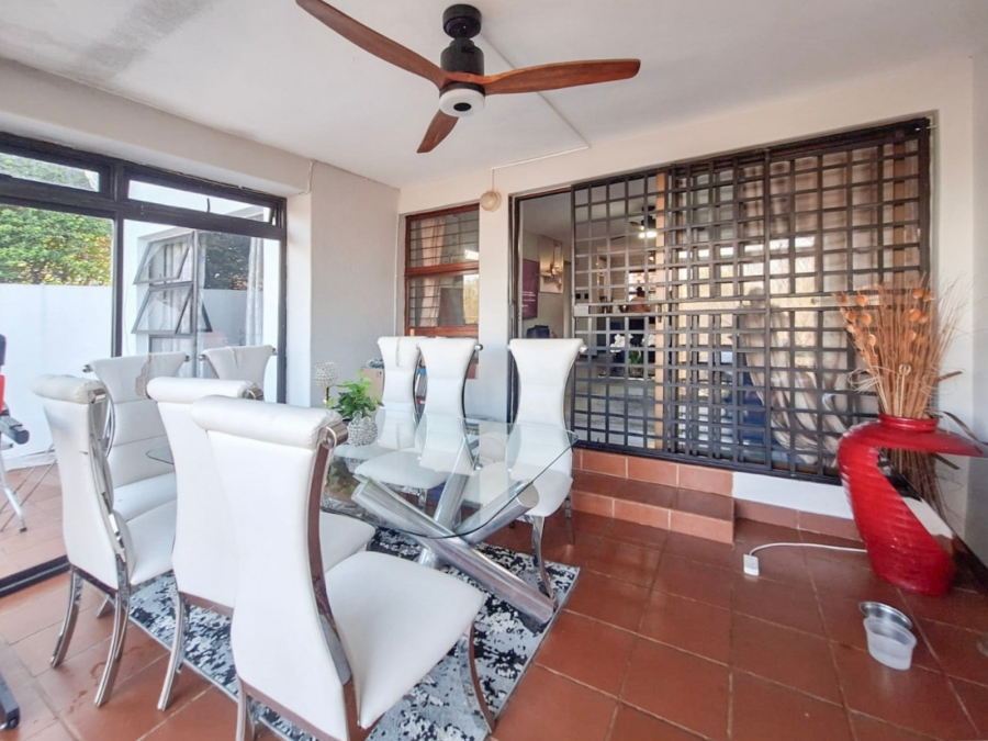 2 Bedroom Property for Sale in Kosmos North West